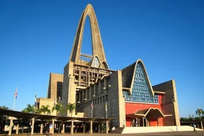 Descubra a praia de macao e a basílica de higüey com guia local. transporte privado, comentários ao vivo e transfer do hotel incluídos. reserve já.