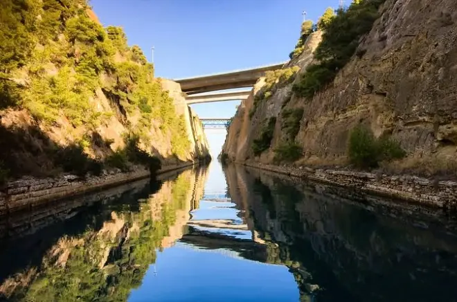 Croisière golfe Saronique et canal de Corinthe avec baignade et buffet