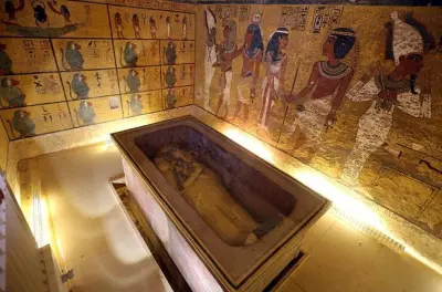 Luxor Day Tour from Safaga: King Tut's Tomb & Karnak Temple