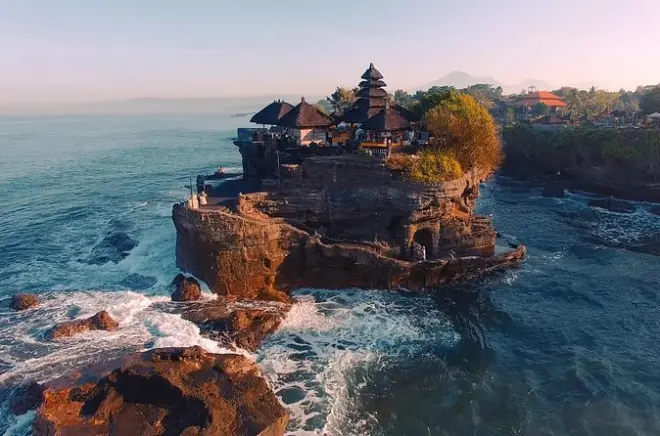 Tour em Ubud com templo Tanah Lot: Van privativa e guia em inglês