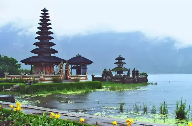 Terrazze di riso Jatiluwih e tramonto a Tanah Lot a Bali privata