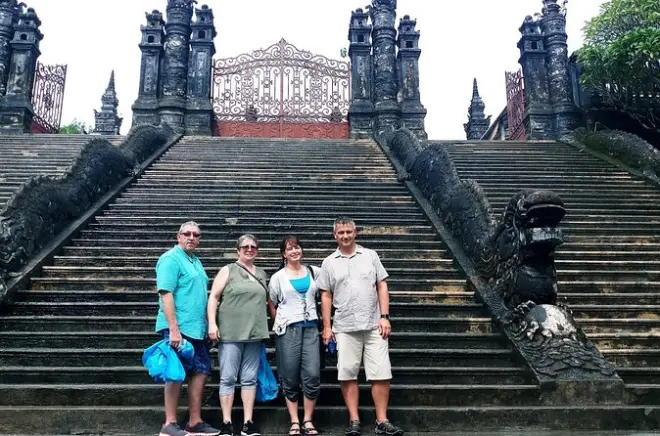 Excursion à Hue depuis Chan May : Citadelle, pagode et tombeau royal