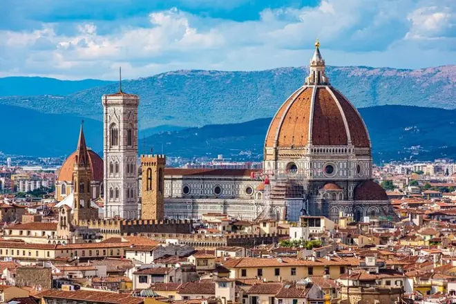 Transfert privé Ravenne Florence : Chauffeur anglophone