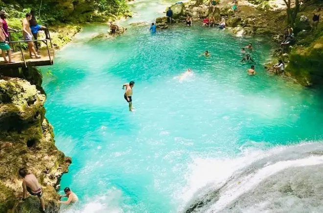 Blue Hole e spiaggia da Ocho Rios: Camminata, tuffi e nuoto