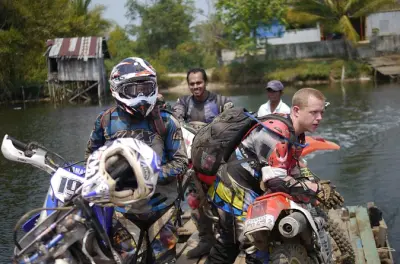 Tour in moto da cross a Sihanoukville: Avventura off-road di 80 km
