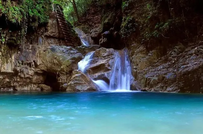 Chutes de Damajagua près de Puerto Plata : Sauts, glissades, baignade
