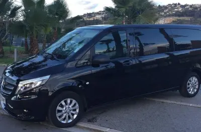 Nice Airport to Monaco Transfer: Private Car with Driver