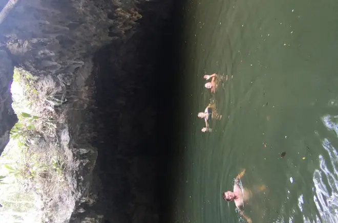 Cozumel in jeep 4x4: Esplora la giungla e nuota nei cenote