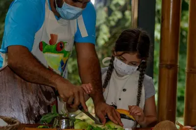 Aula de culinária em Quepos, Costa Rica: Aprenda técnicas locais