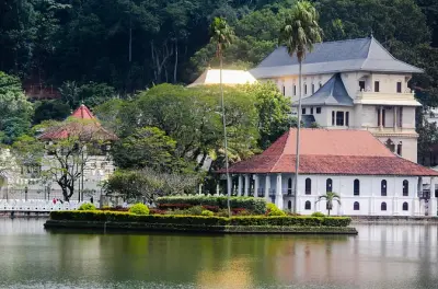 Kandy: Templo do dente sagrado e jardim de especiarias