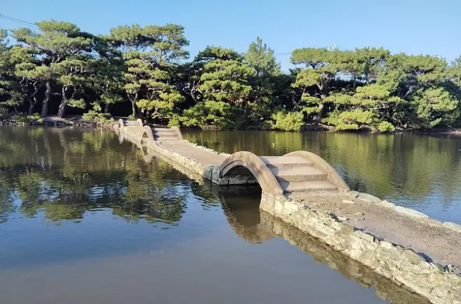 Jardín Yosuien de Wakayama y villa Tokugawa: Tour a pie