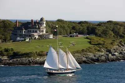 Newport Harbor sail: Pell Bridge, Fort Adams & lighthouses