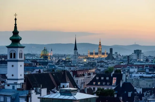 Transfert Budapest Vienne avec 4 heures d’arrêts pour visites