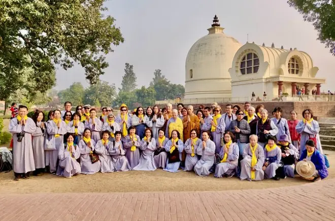 Tour di 9 giorni sul Buddha: Da Bodh Gaya a Varanasi con Lumbini