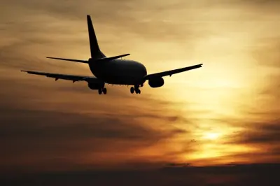 Privater Transfer: Petra Hotels zum Flughafen Amman