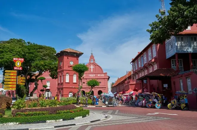 Johor Bahru to Malacca Private Transfer: Door-to-Door MPV