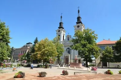 Weinprobe in Novi Sad und Sremski Karlovci mit Petrovaradin-Festung