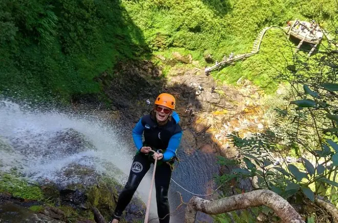 Love Waterfall Canyoning in Sapa: Rappel, Jump & Swim