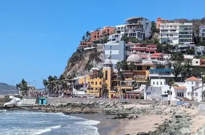 Mazatlan mit Guide: Spanische Festung, Klippenspringer, Theater