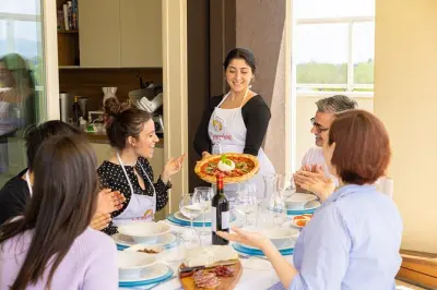 Pizza- und Tiramisu-Kurs in Lucca: Kochen in einer Privatküche