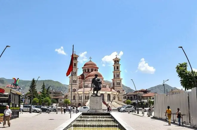 Pogradec, Korcha e Pustec: Passeio de Ohrid até a Albânia