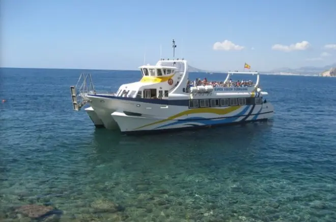 Baia di Almeria in catamarano: Calette nascoste dal mare