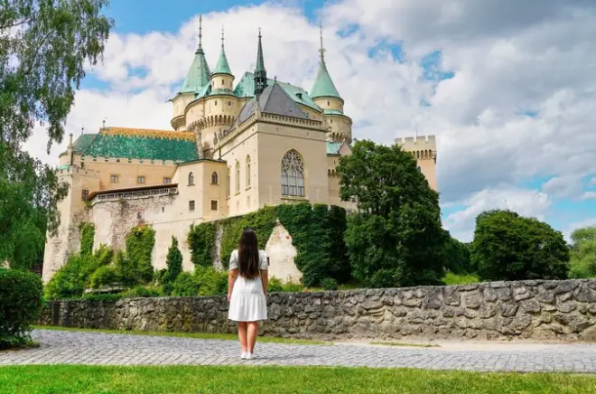 Castello di Bojnice, Čičmany e Banská Štiavnica da Bratislava
