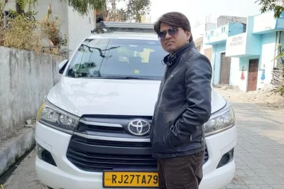 Explore udaipur’s city palace, jagdish temple, saheliyon ki bari, and enjoy a lake pichola boat ride with a local guide. book your private sightseeing tour.