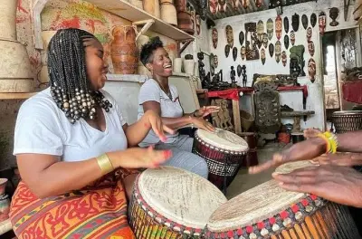 Ghana 3 días kayak y tour cultural: De Accra a Akosombo