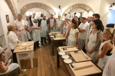 Corso di pizza ad Assisi: Impara tre stili italiani