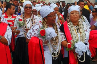 Cachoeira: Hermandad de la Buena Muerte y recorrido rural en un día
