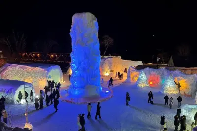 Festival de hielo del lago Shikotsu: Bus y profiterol en Sapporo