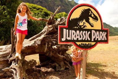 Feel the thrill at kualoa ranch with movie site tours, a rugged jungle ride, and a hands-on farm visit—plus buffet lunch and easy pickup for your day trip.