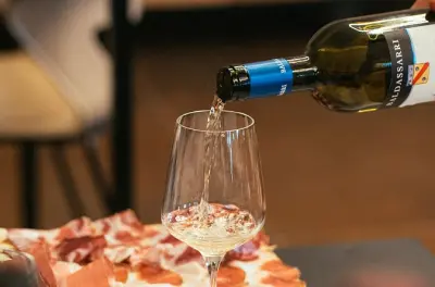 Wine Tasting Umbria: Four Wines with Local Cheeses