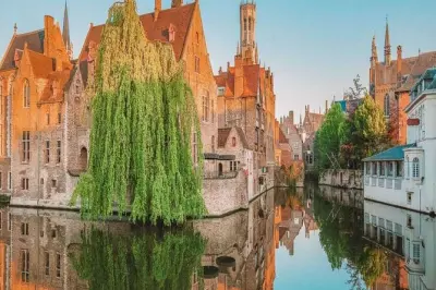 Brügge und Gent Tagesausflug ab Zeebrügge: Privater Guide und Fahrer