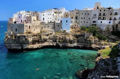 Polignano a Mare Walking Tour: Lama Monachile & Views
