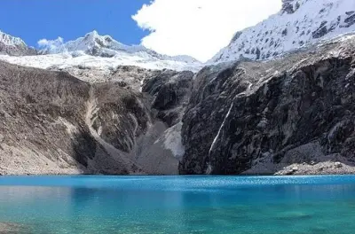 Lago 69 em Huaraz: Caminhada ao lago alpino turquesa em um dia