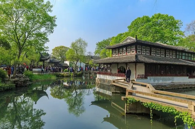 Privattour Suzhou: 8 Stunden individuell mit Gärten & Kanälen
