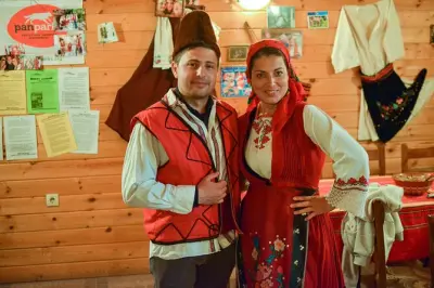Bansko: Cozinhe e dance com os locais na cultura tradicional local