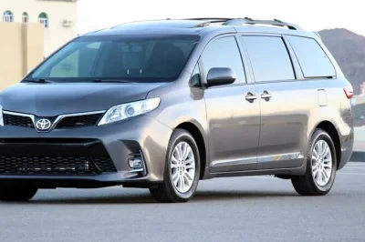 Book a private muscat airport transfer to your hotel, plus a guided city intro. includes sultan qaboos grand mosque stop. 24/7 service, all welcome.