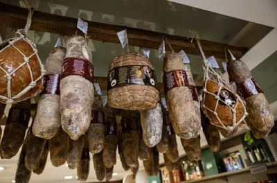 Martina Franca: Degustación de capocollo y vinos tradicionales