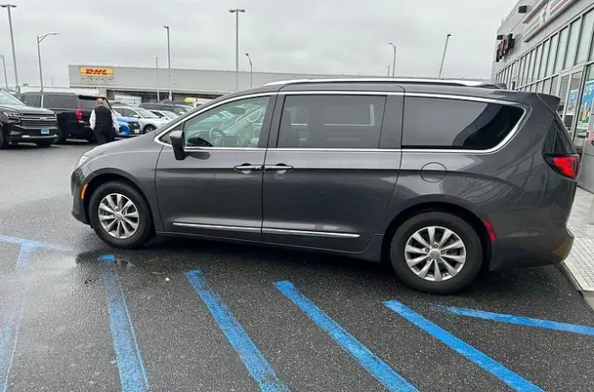 Transfert privé de l’aéroport de Bozeman à Gardiner : Porte-à-porte