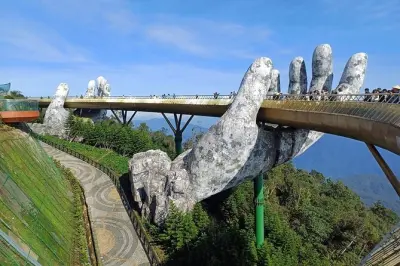 Golden Bridge & Marmorberge ab Da Nang: Private Führung