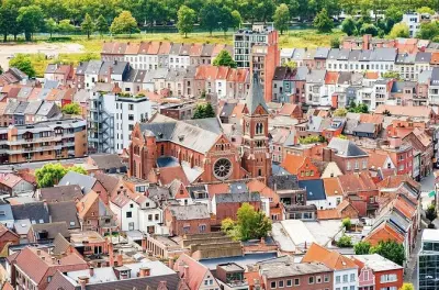 Mechelen Private City Walk: Local Guide, 2 Hours