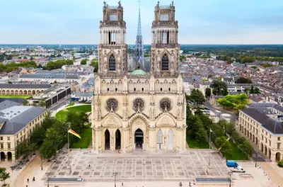 Orléans privat: 2 Stunden Stadtführung mit lokalem Guide erleben