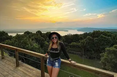 Sunset at Yaxha Mayan Pyramid: Private Tour from Flores