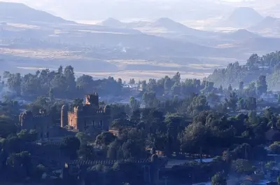 Visite de Gondar : Châteaux médiévaux et bain sacré du Timkat