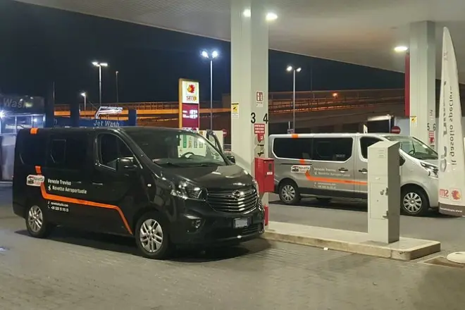 Trasferimento privato da Ravenna all’aeroporto di Bologna