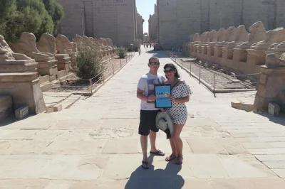 Luxor entdecken: antike tempel, königliche gräber & nil-bootsfahrt mit privatem Ägyptologen. inkl. hoteltransfer & buffet-mittagessen. jetzt buchen!