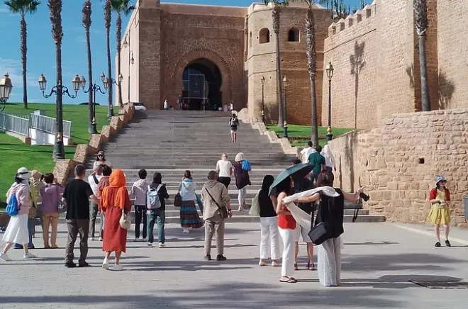 Rabat privado de Fes: Kasbah, Torre Hassan e Mausoléu